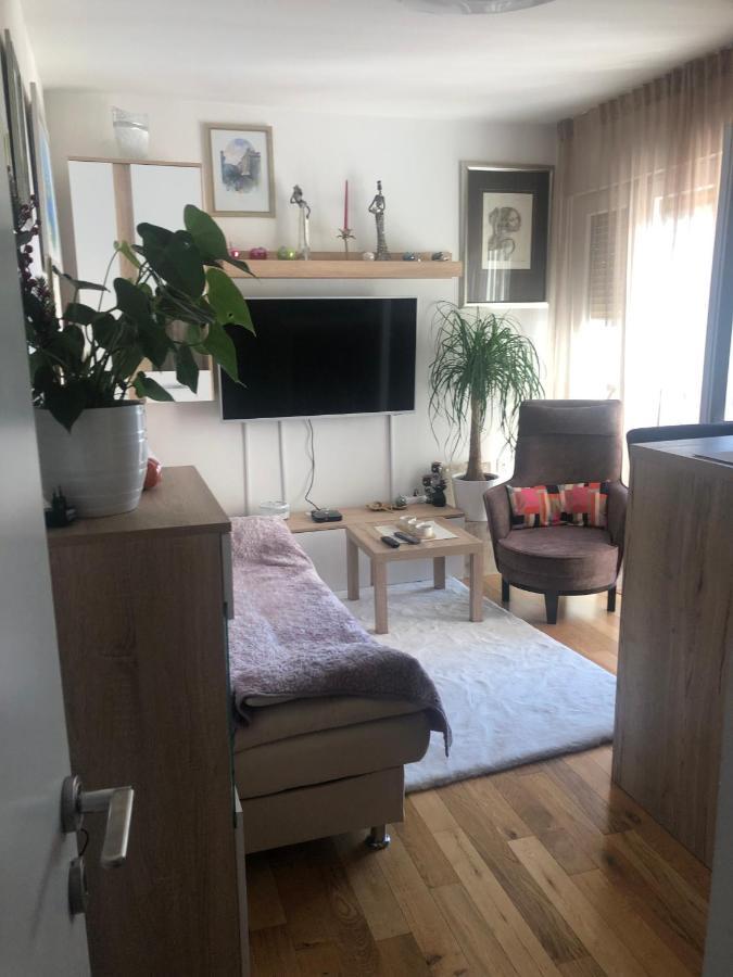 Apartment Ura Rijeka Eksteriør bilde